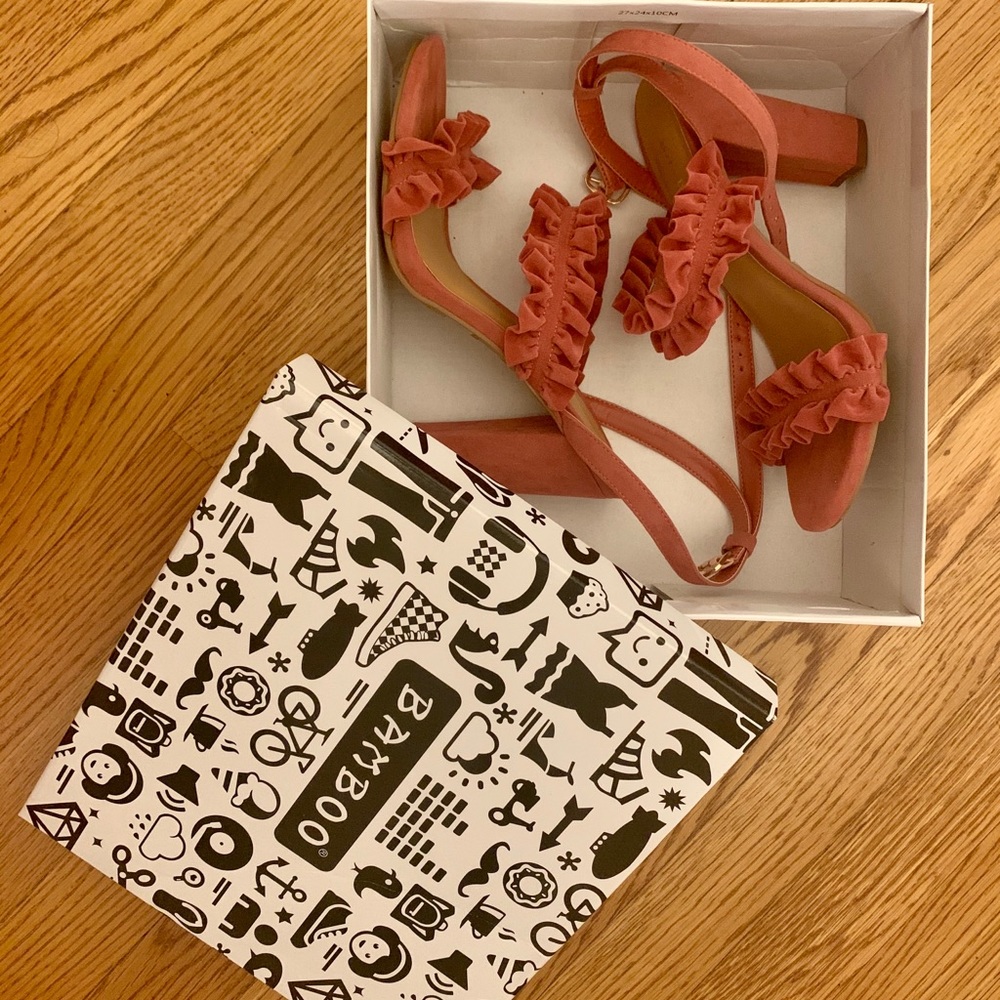 Pink Sandals - Picture 2 of 4